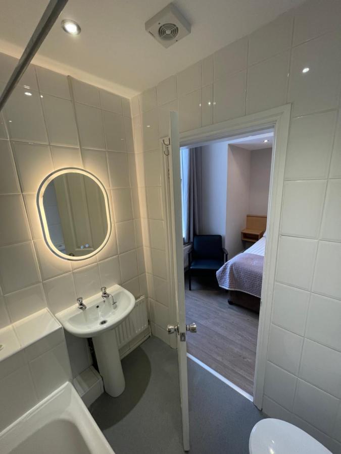 The Westlynne Hotel & Apartments Manchester Extérieur photo